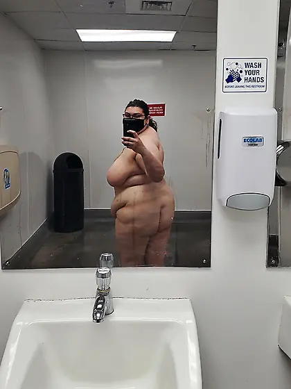 Public Place Nudes#1