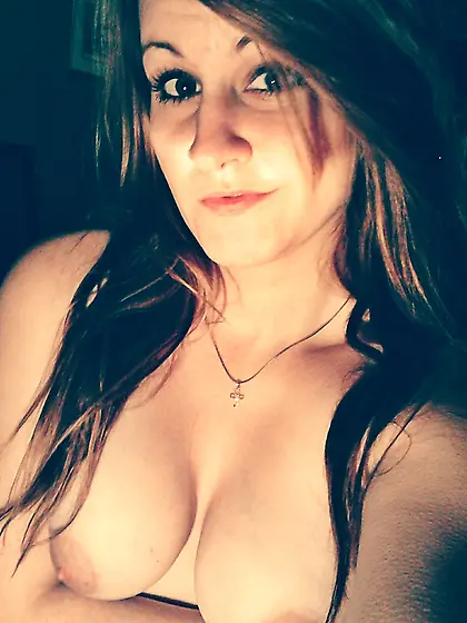 freaky pregant chick