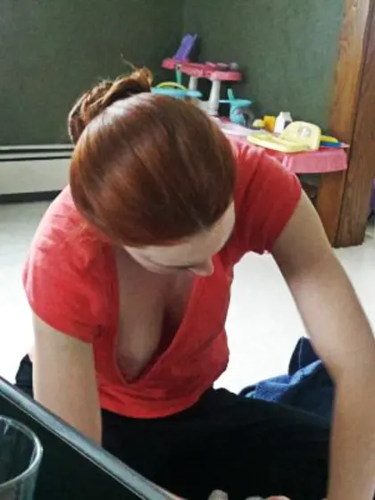 Nip Slips,  Downblouse,  & Sideboob