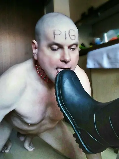 naked bdsm penis holder Andrew needs humiliation