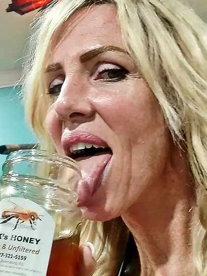 My Wifes Slutty Friend Who I Like To Dick Flash