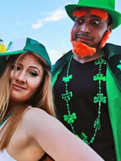 Ginger chick happy suck