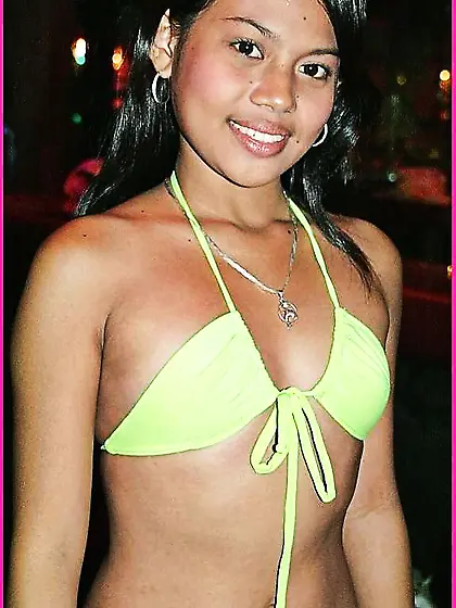 Filipina Bar Chicks