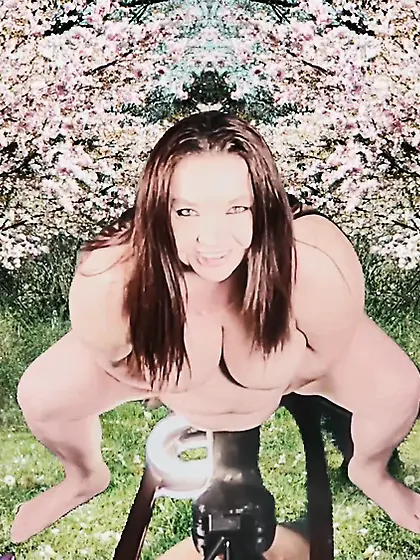 Huge Dildo Pussy Spreading Photoset