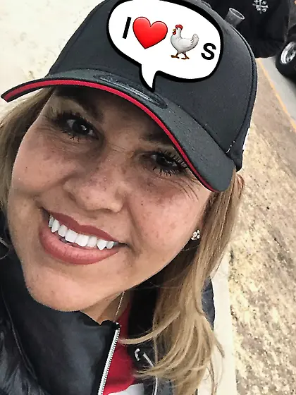 Gina loves sucking dicks