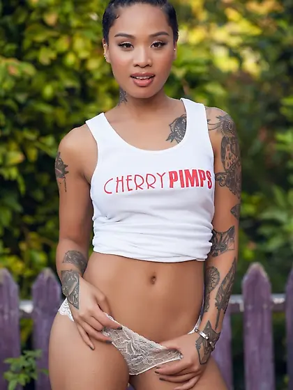 Honey Gold is a young Asian porn actress with first-class body a