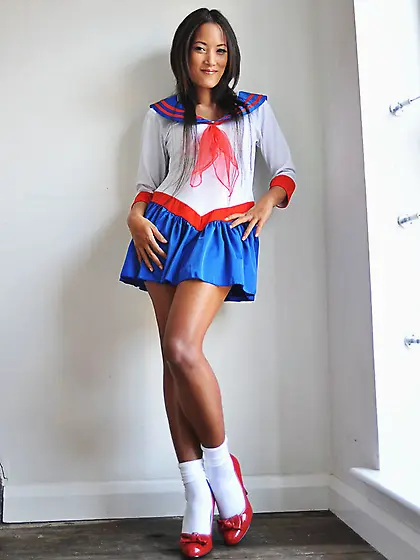 Cute japanese coed removes