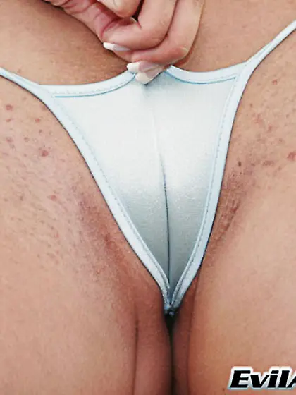 American brunette milf anal