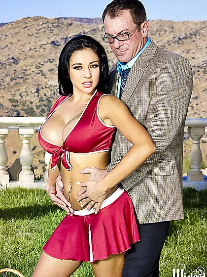 Audrey Bitoni doing a nasty blowjob and gets her nasty pussy fuc