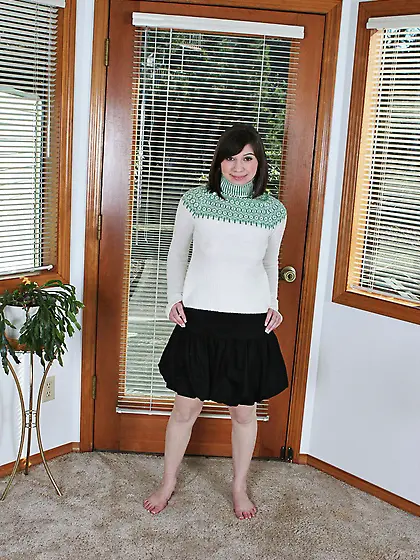 Attractive brunette Monica Parks has nice hairy pussy under her