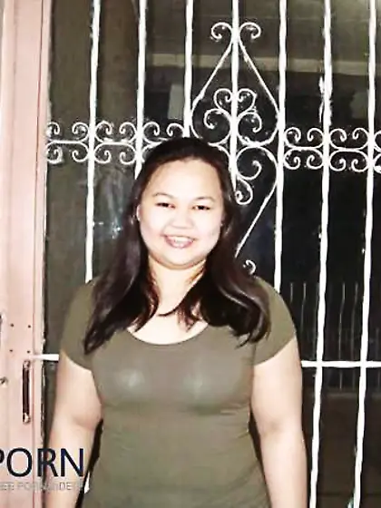 Joyce, chubby cool pinay