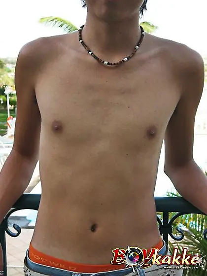 Skinny asian pose topless