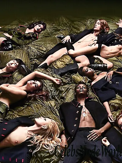 Irina Shayk Topless Photos