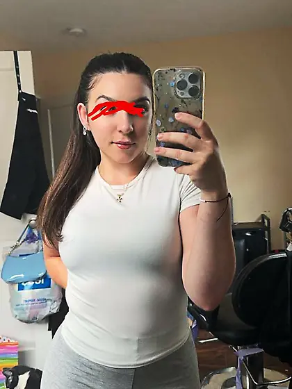 Karina Aubrey Feuti | Random Dumb Cunt from Reddit