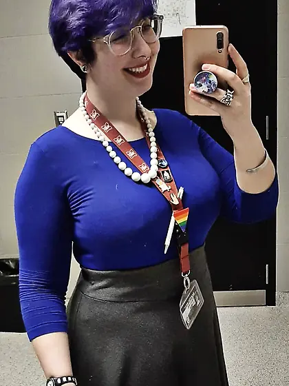 GIGANTIC TEACHER TITS