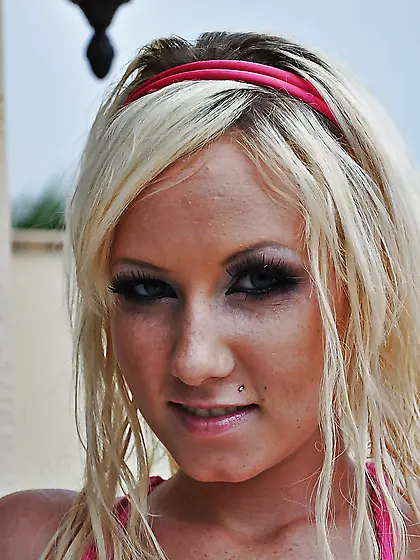 American stripping small tits