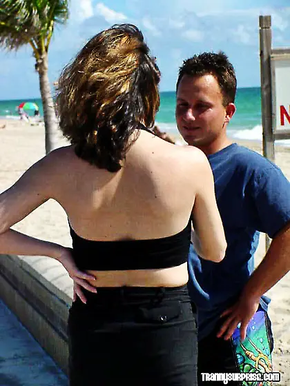 Mutual fuck with a shemale