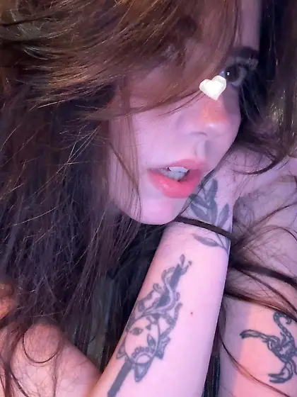 Violet (TikTok Slut) for Tributes