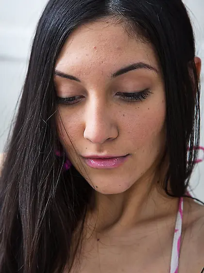 Skinny babe swallows her bf's cock before getting fucked