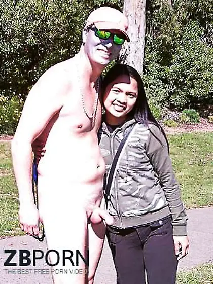 Girls and knob - two (CFNM)