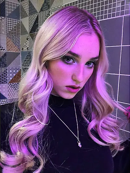 Faceporn blonde deserving of total destruction