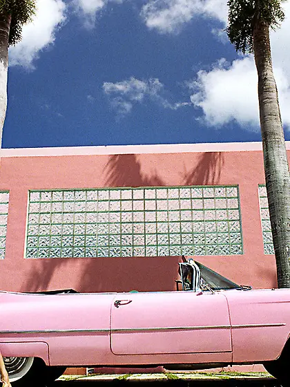 Brown-eyed brunette girlfriends whirlwind