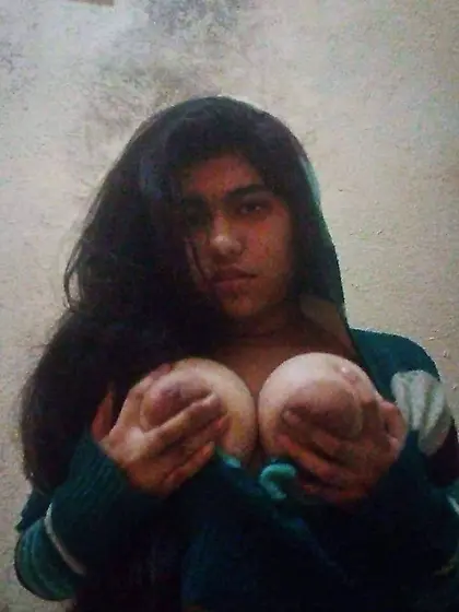 Mexicana con grandes tetas