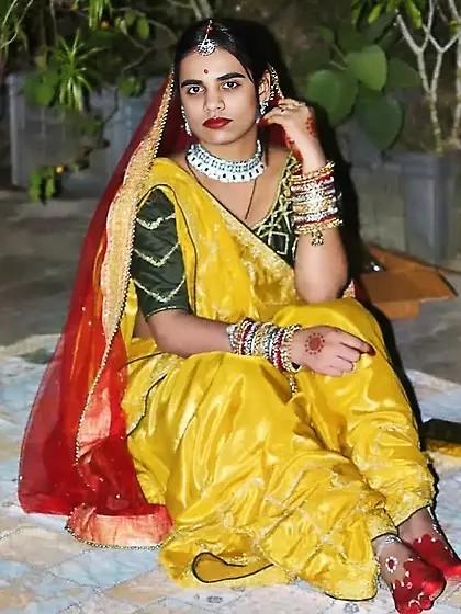 Hindu Housewife Photos