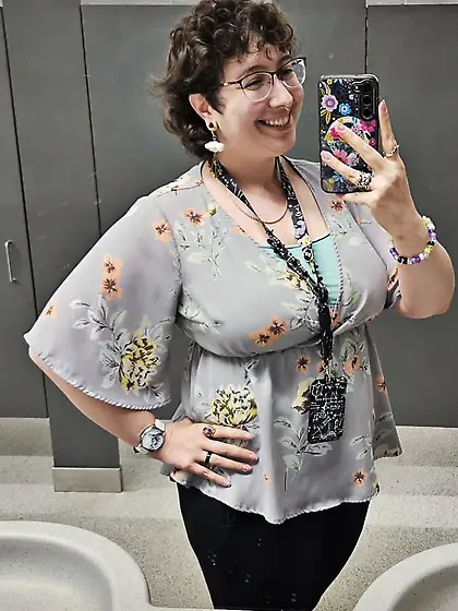 GIGANTIC TEACHER TITS