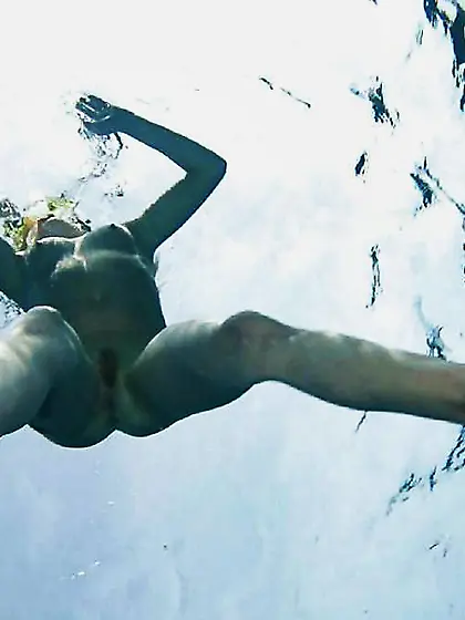 Underwater Dolls III