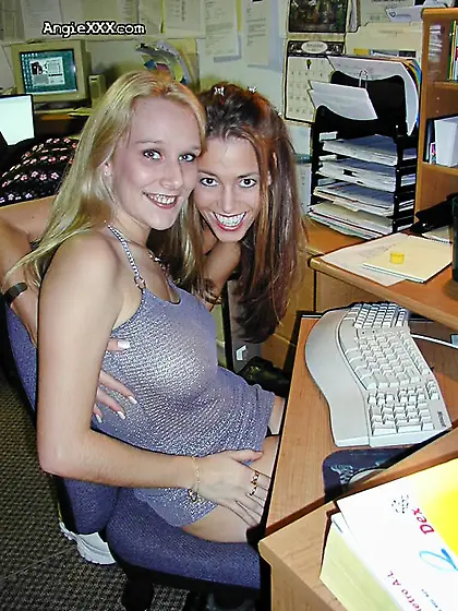 Hot lets caress taste