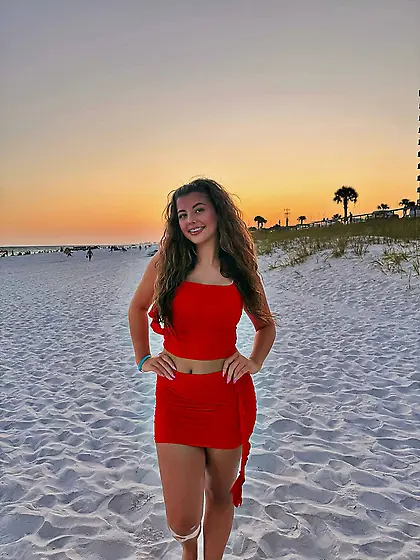 Gracie Busty Cute Nonnude NN