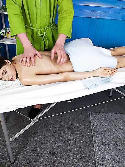 Russian small tits hd massage porn