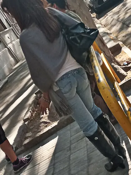 hunting sluts CANDID