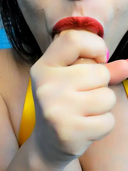 Shaved pussy hot brunette gets dildo fuck