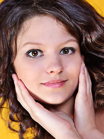 Niki A is definitely one of the babes that you will enjoy watchi