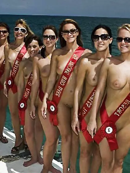 Nude Female Groups 31 - Pegeant Gang Shots