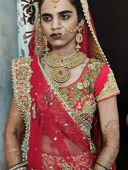 Hindu Housewife Photos