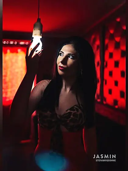 Bisexual stockings footjob