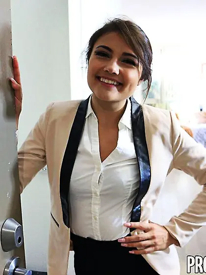 Adria Rae in Property Sex