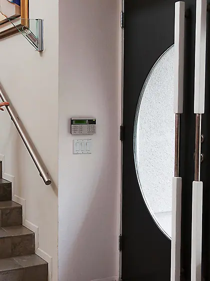 Black dress blonde MILF easily seducing a submissive teen whore