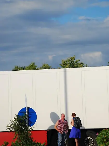 Brunette lara latex grey