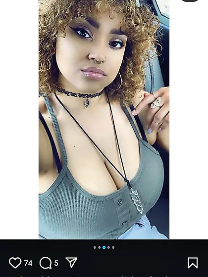 Tell me my sister Ariel isnt hot