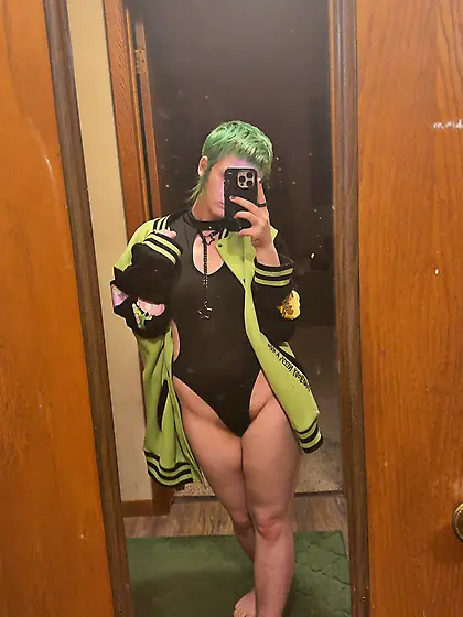 FTM slut showing off cute bodysuit