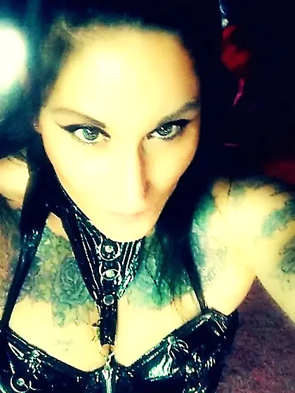 Mistress Luchiea Free Photos