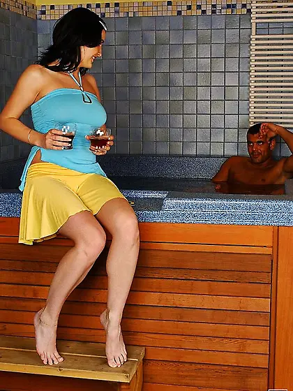 Lora Black spreads her sexy legs for the camera and jumps on big