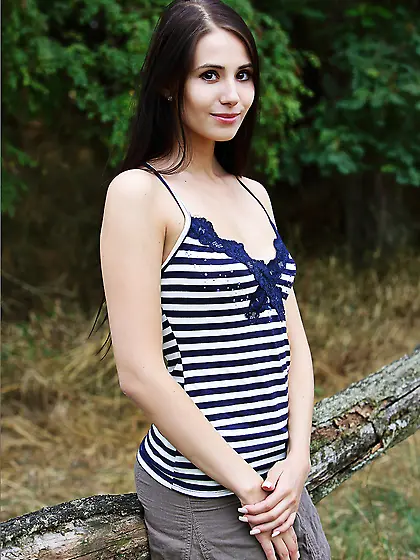 American long legs clit