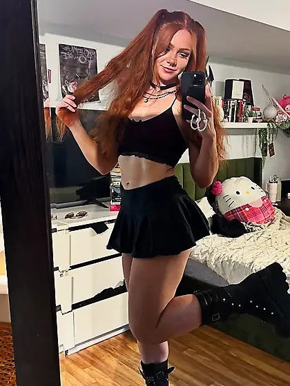 Fit Ginger Influencer (I Want To Cum In Her Butt!)