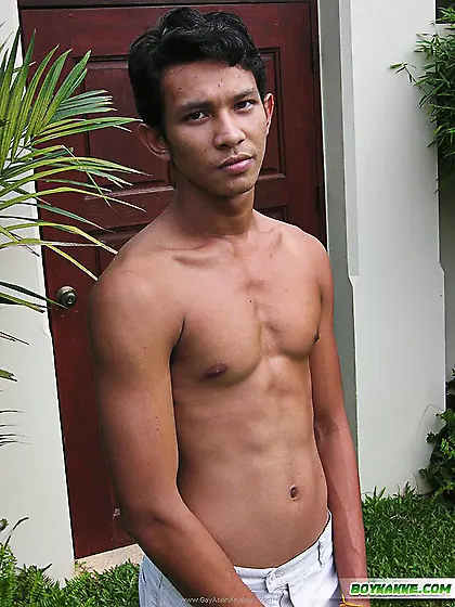 Gorgeous asian dude takes