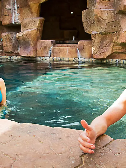 Big titted girlie Siri is intensely beading her beaver on the st